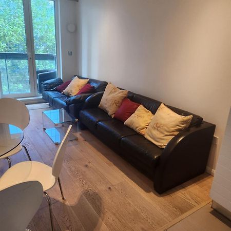 Canary Wharf O2 Tower Bridge Apartment Londra Exterior foto